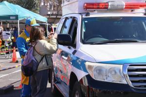 警察車両
